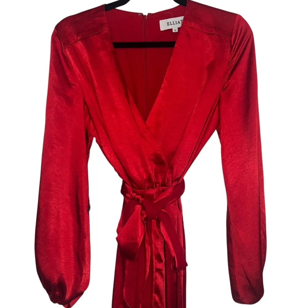 NEW NWT Elliatt Kai Maxi Dress In Red - Image 4