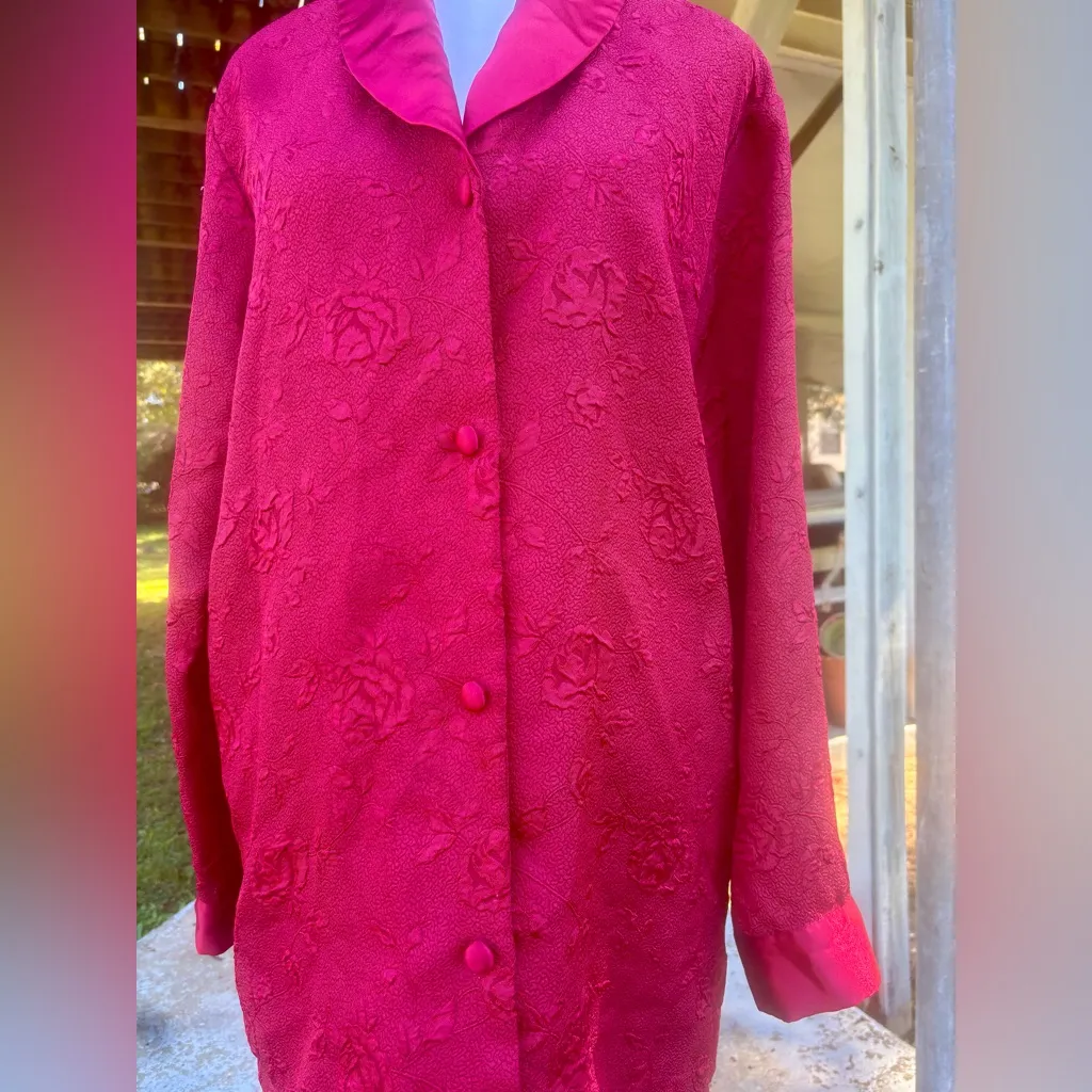 Jaclyn Smith Wine Colored 2 Piece Pajamas Set Loungewear Size Medium - Image 2