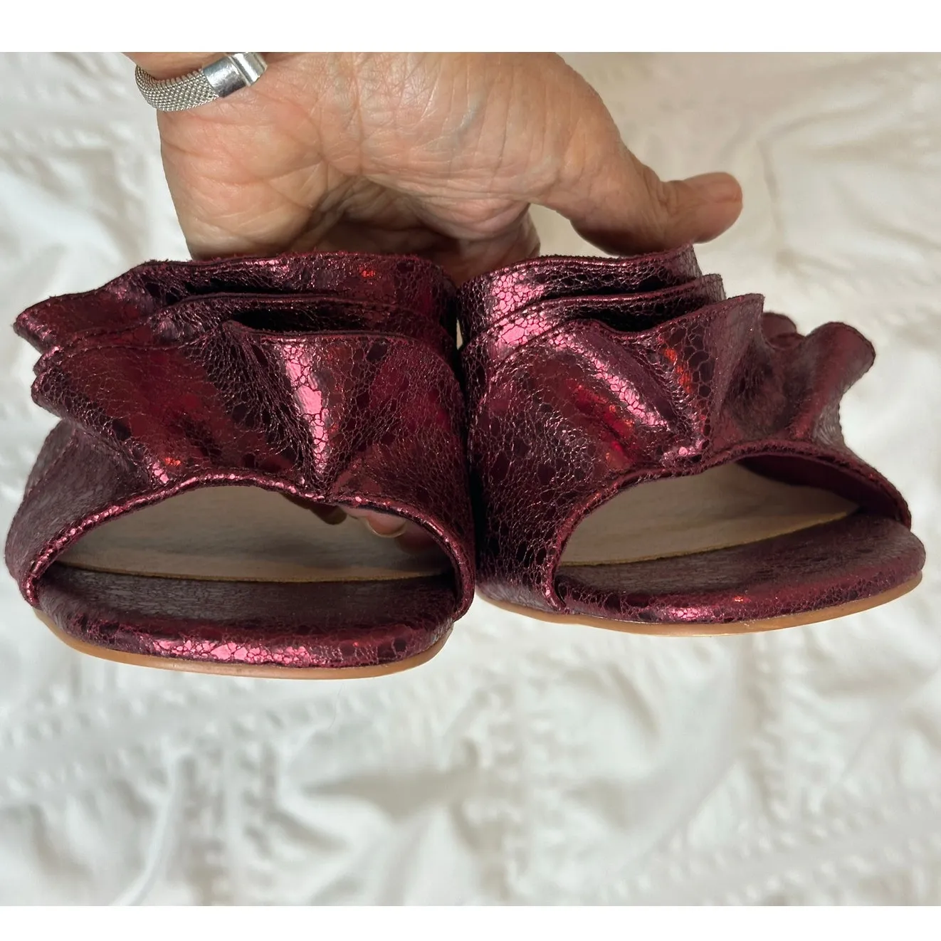 Shu Shop Frances wine color brocade ruffle block heel mules size 7 New Red - Image 3