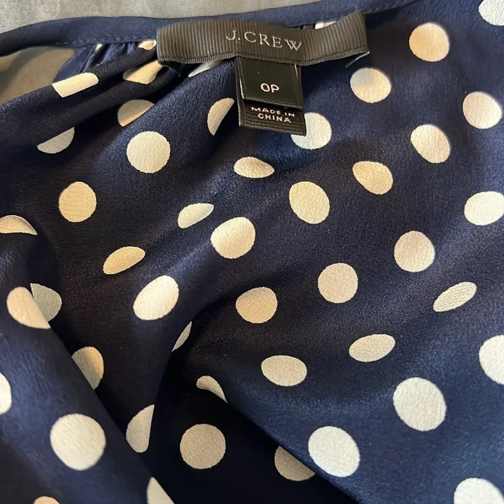 JCrew 100% Silk Blue/Ivory Popover Blouse Size 0 Petite - Image 6