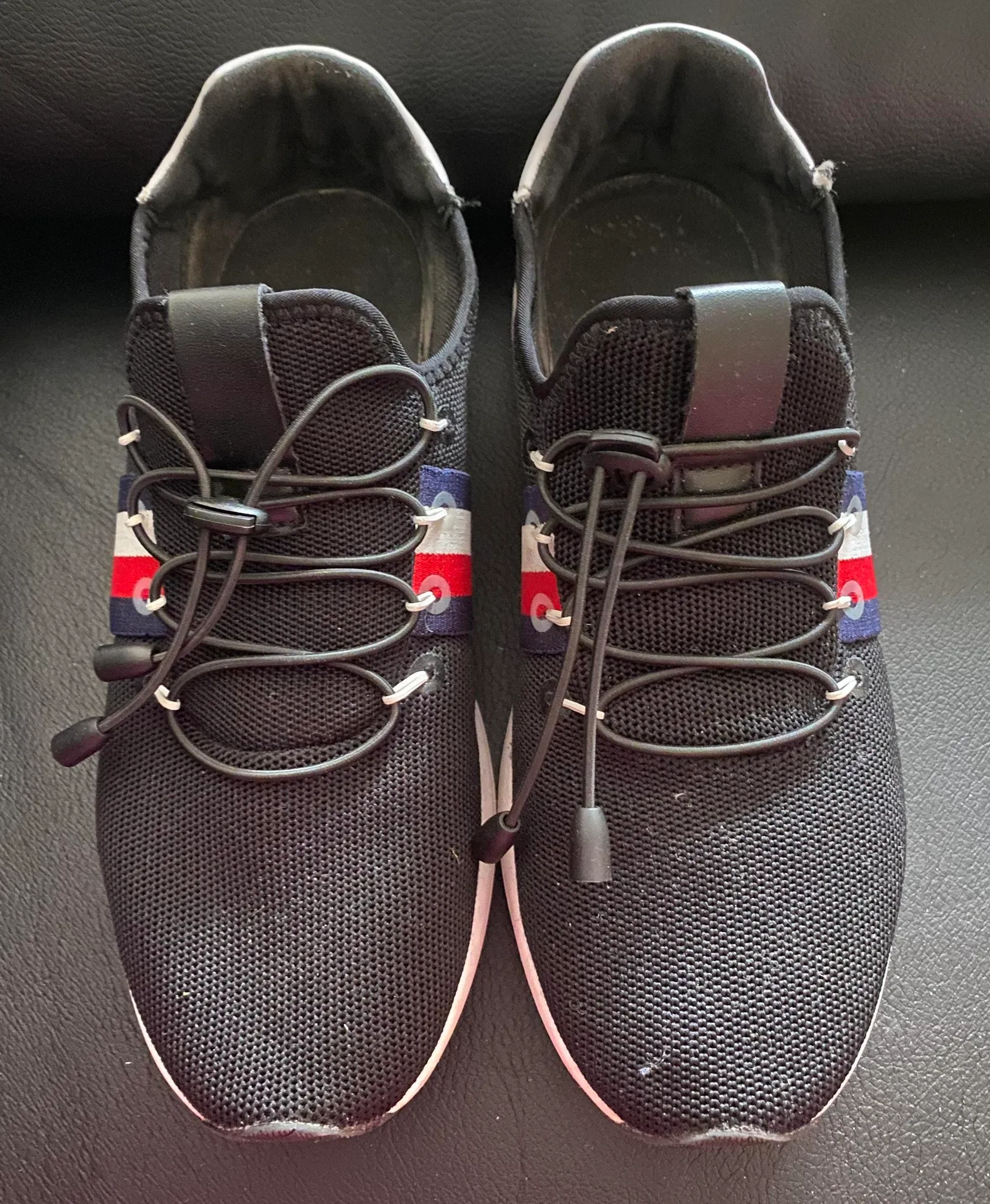 Tommy Hilfiger Sneakers - Image 3