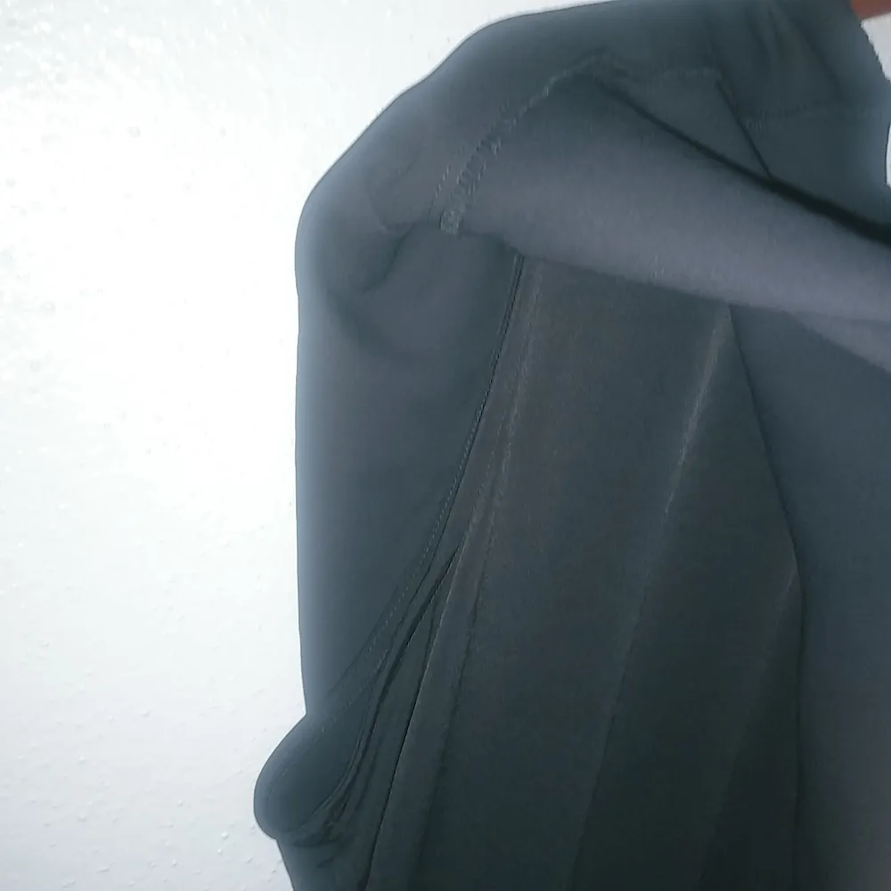 Nygard 1X Flowy Black Elegant Top Plus Funeral - Image 2