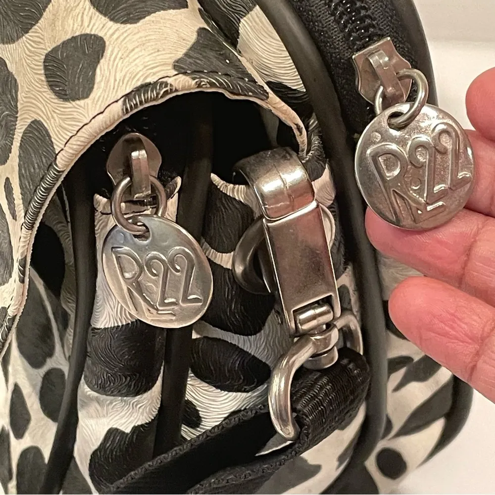 Errelleventidue RL22 Spotted Animal Print Textured Leather Bag Black White Italy - Image 10