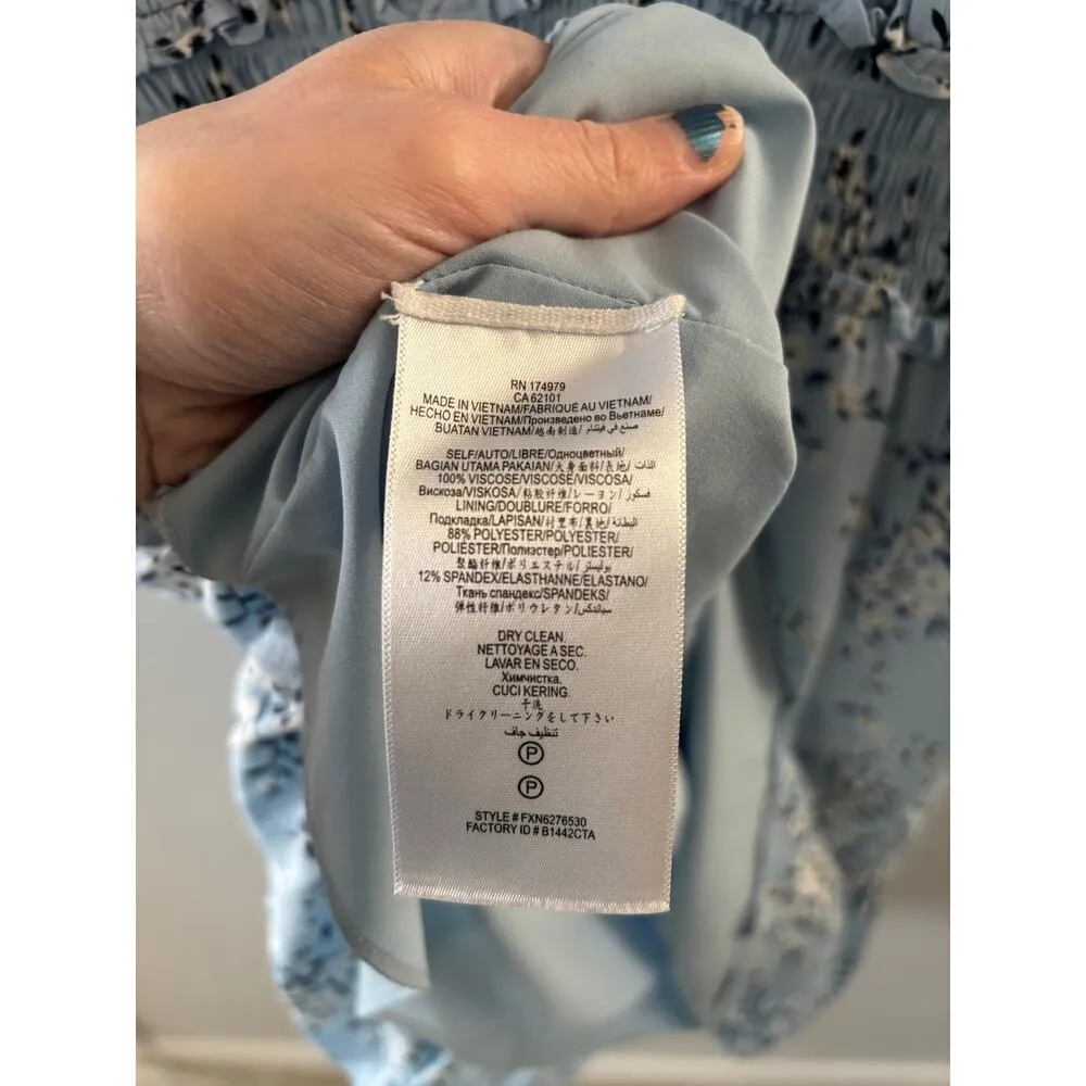 BCBGMaxazria Womens Floral Dress Medium Blue Flutter Sleeve V-neck Spring Fairy - Image 5