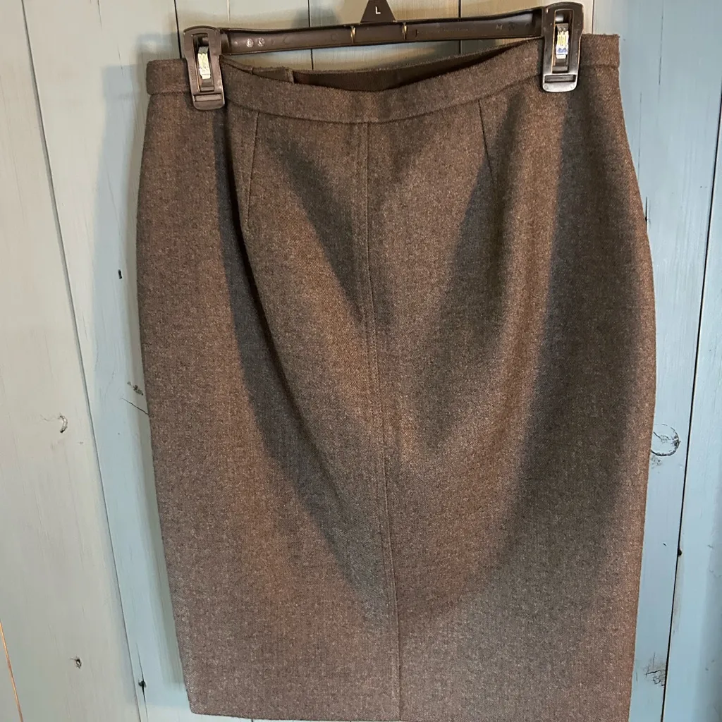 J. Crew Dark Gray Wool & Black Pencil Skirt with Zipper Detail | Size 6 - Image 3
