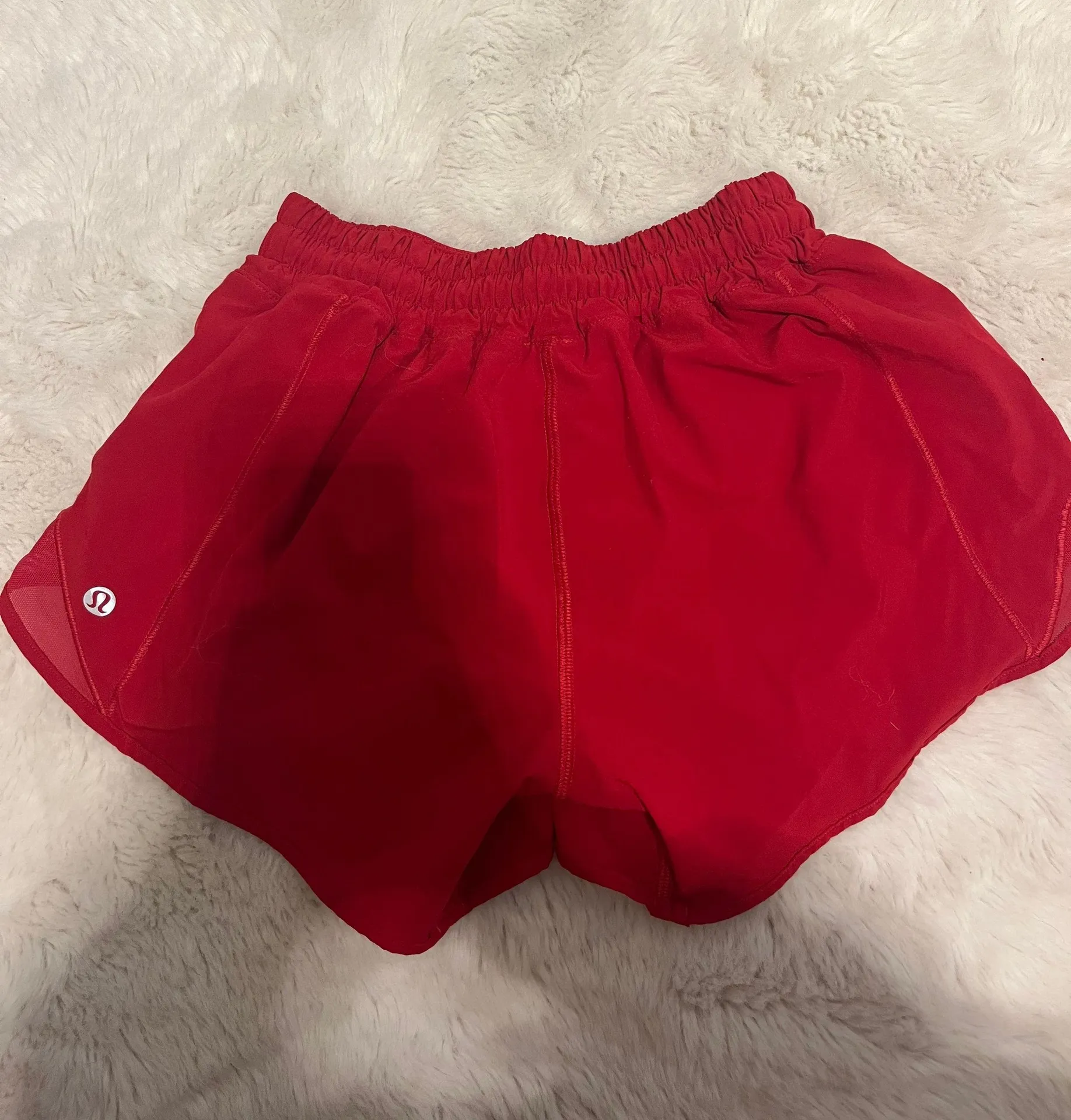 Lululemon Hotty Hot Shorts Tall - Image 2