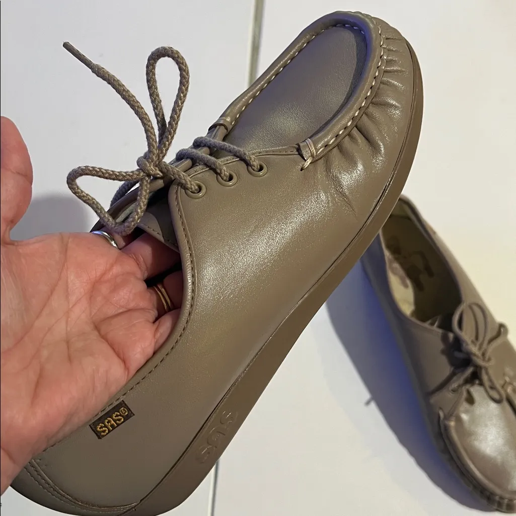 SAS Siesta laced up, comfort shoes tan laced C319770 size 10 WW - Image 3