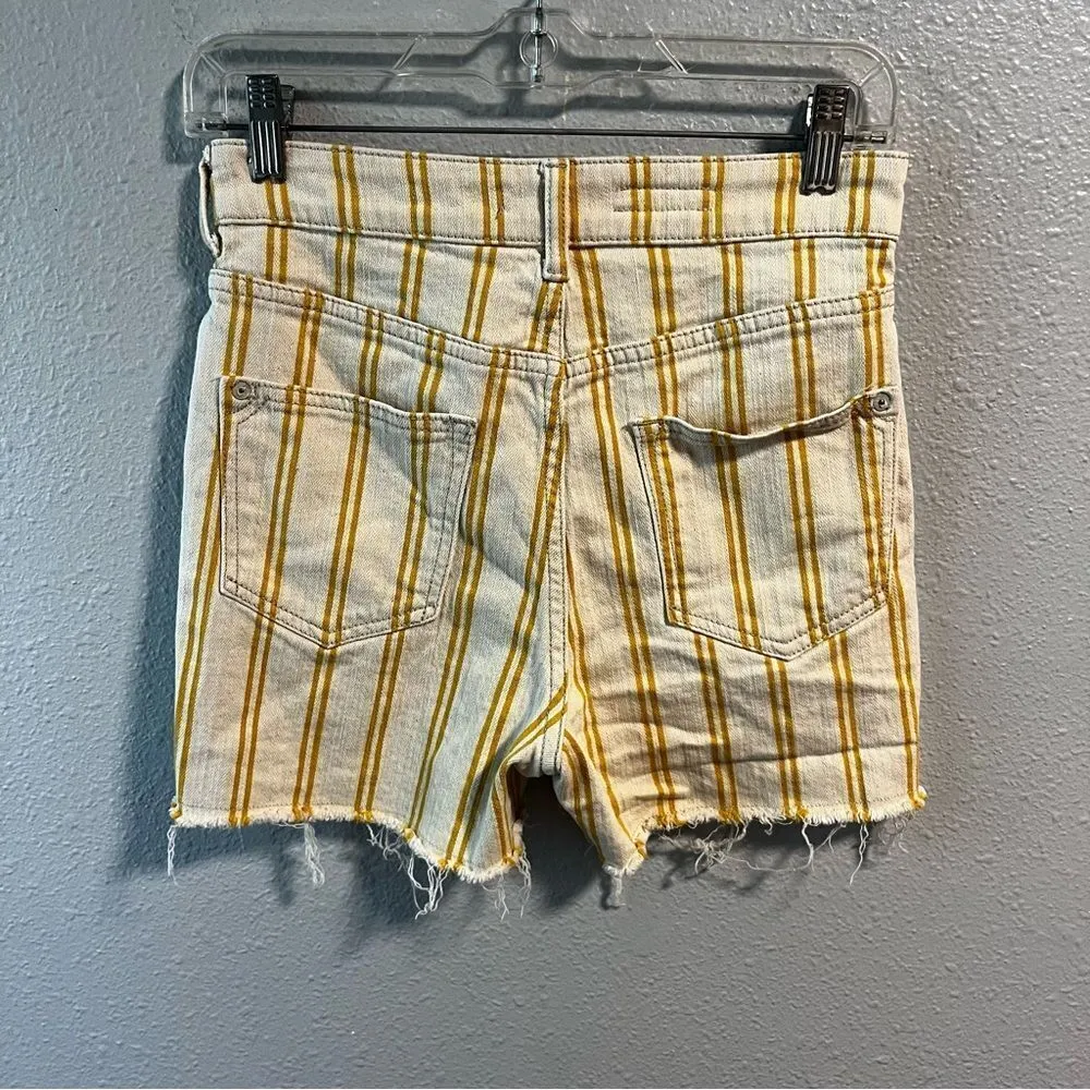 Anthro Pilcro Wanderer Short Cream Mustard Hi Rise - Image 4