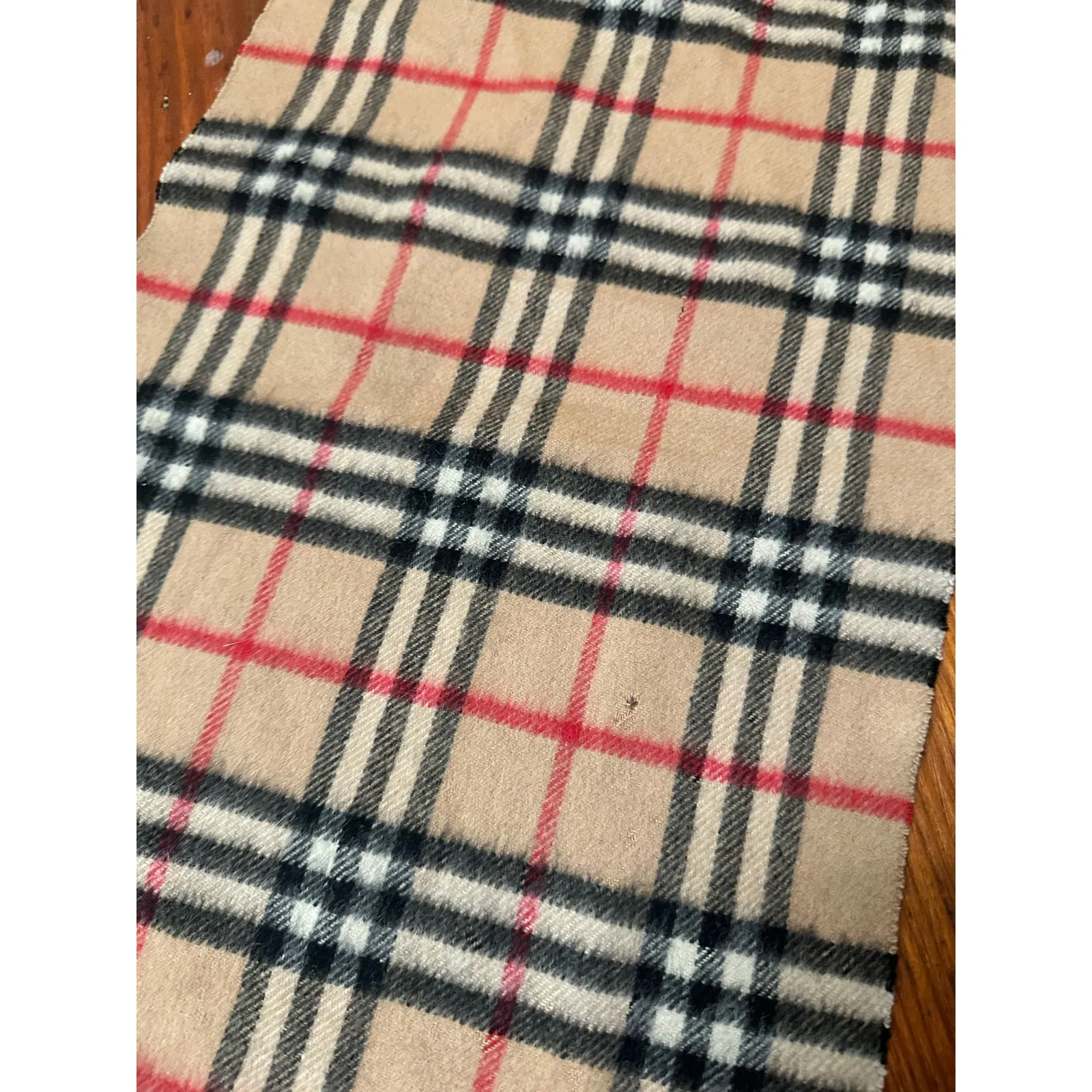 Burberry Scarf Nova Check Beige Tan Cashmere Plaid Fringe Unisex Vintage Scarf - Image 2