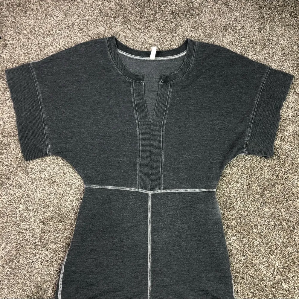 Intimately Free People Women’s Gray Romper Shorts Size Small - Image 2