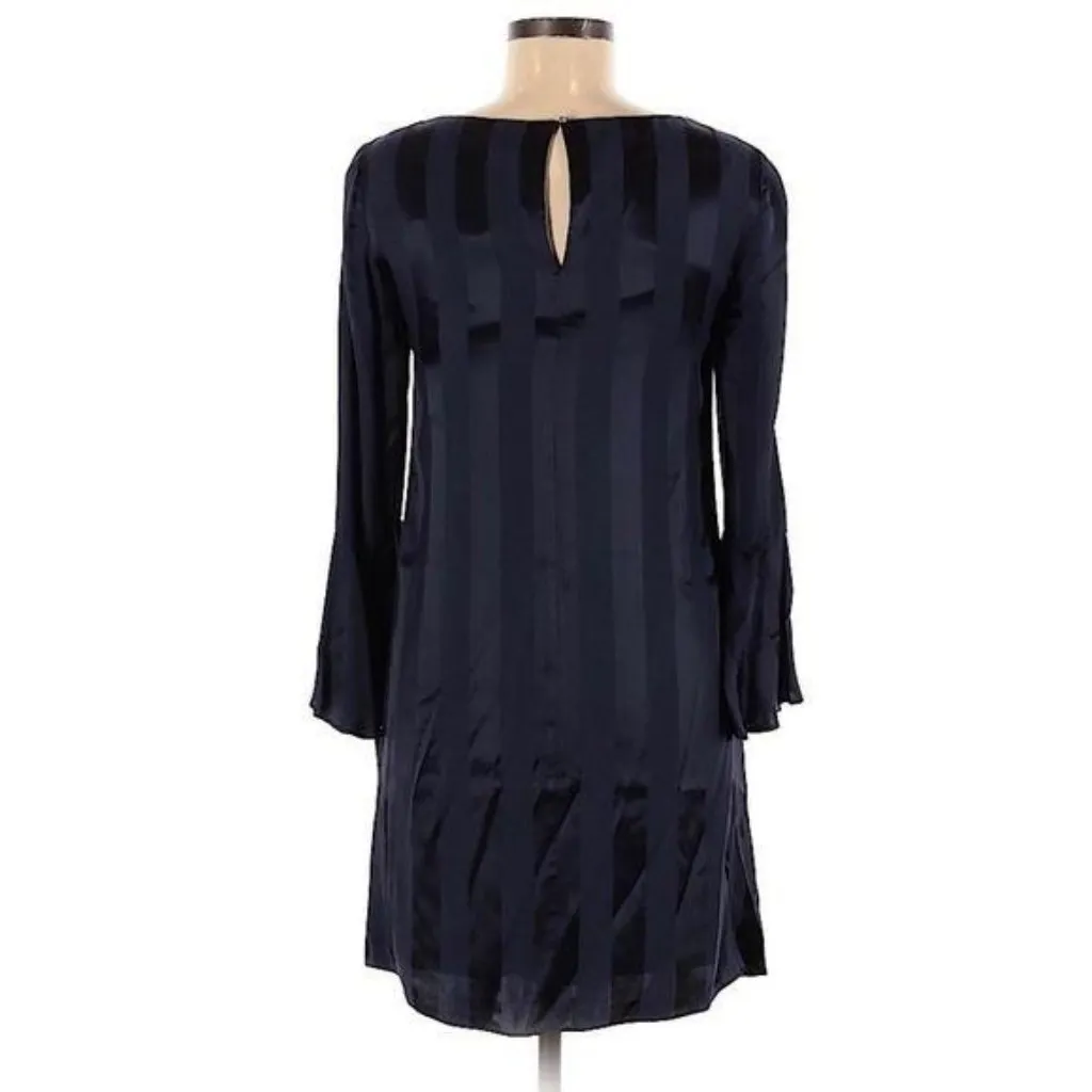 Cremieux Selina Tulip Sleeve Striped Satin Dress Size 28 Navy Blue Size XS New - Image 4