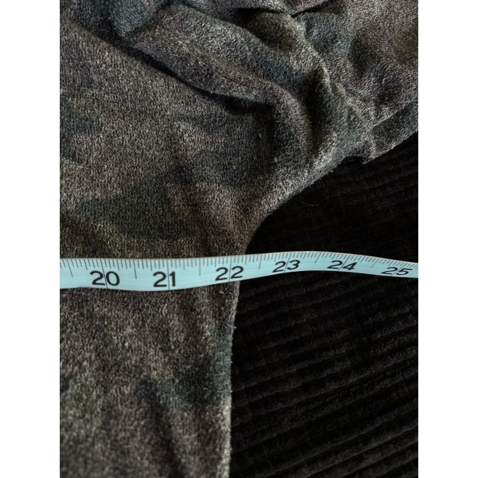 Maurices Green/Gray Camo Soft Knit Long‎ Sleeve Top Size 0X Cowl Neck - Image 5