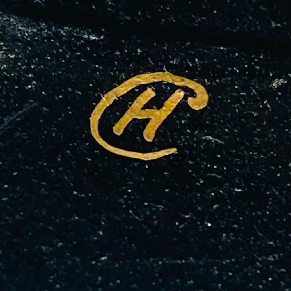 Hand painted Flowers Vintage Laquer Jewelry Pin Brooch Oval Scalloped Edges - Image 9