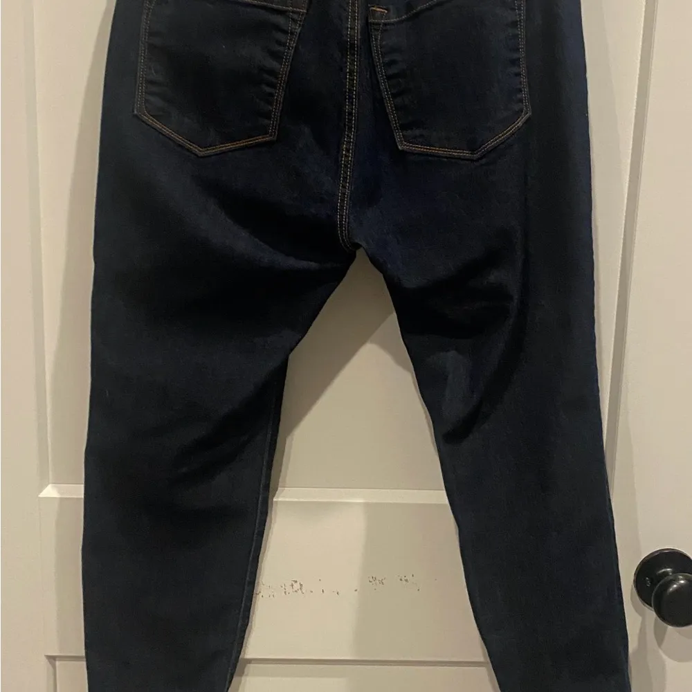 Ann Taylor LOFT Modern Skinny Jeans Women's 31/12P  Dark Rinse Denim Low Rise - Image 2