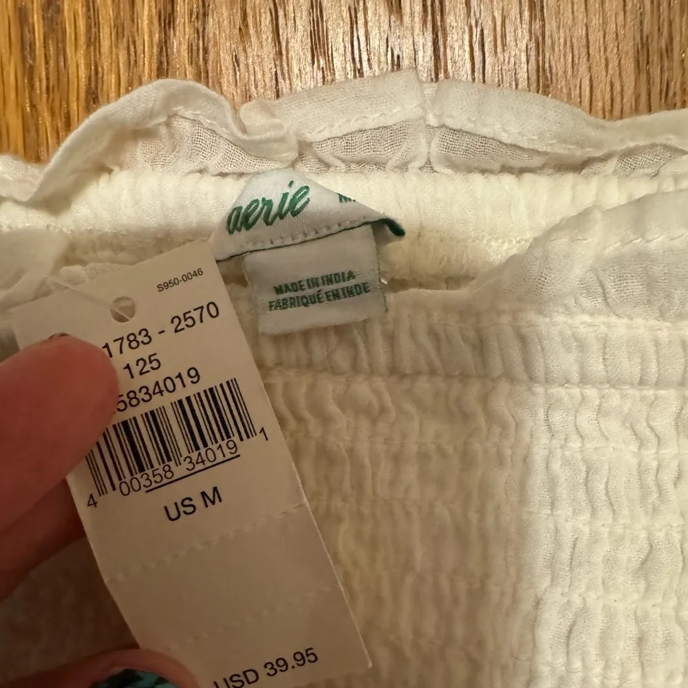 Aerie white long sleeve crop top NWT - Image 2
