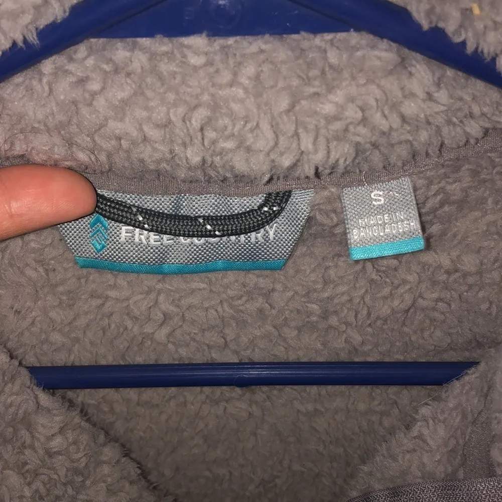 Free Country fluffy purple vest size small super soft vest lavender purple vest‍ - Image 4