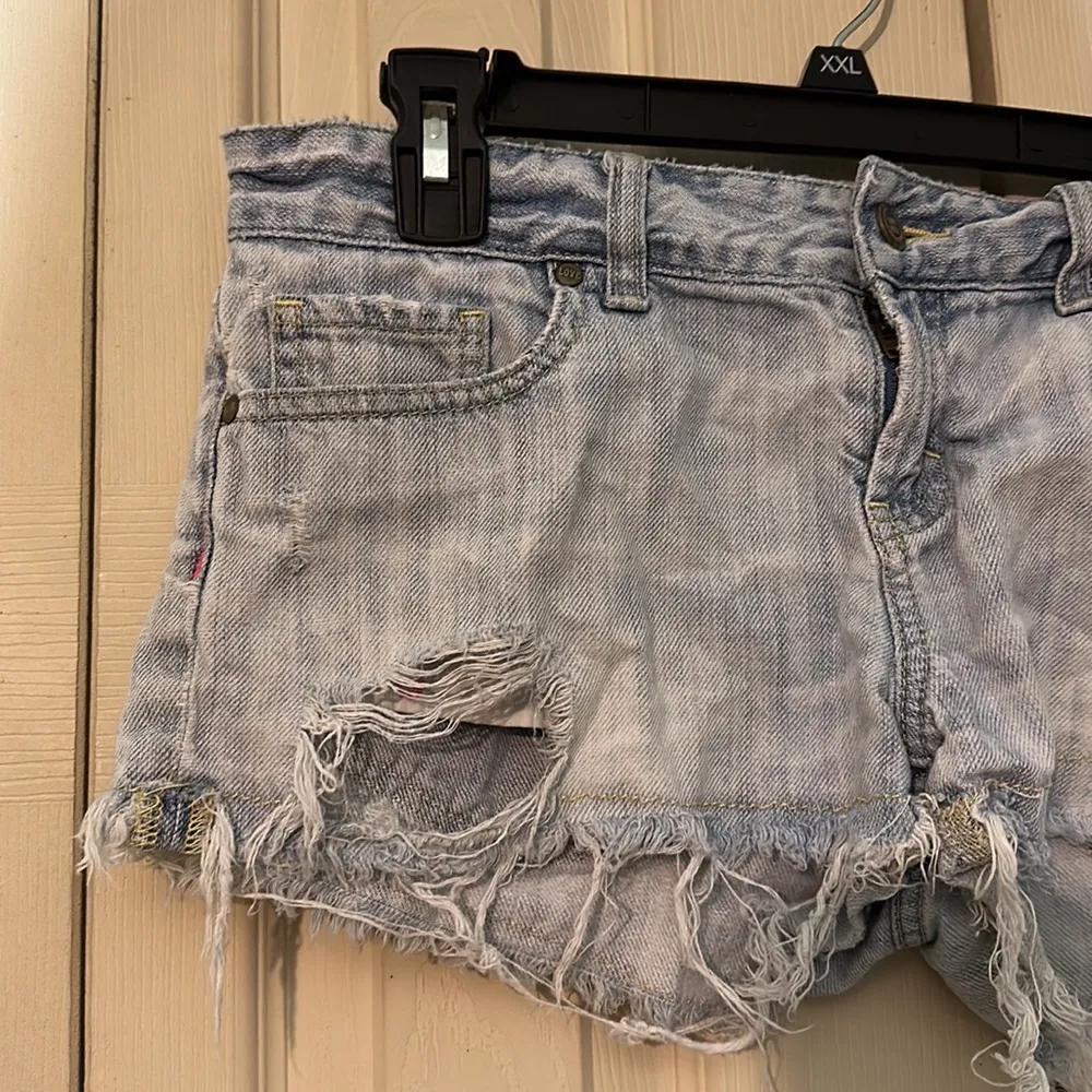 PINK Victoria's Secret Extremely Distressed Pale Blue Denim Jeans Shorts 6 - Image 3