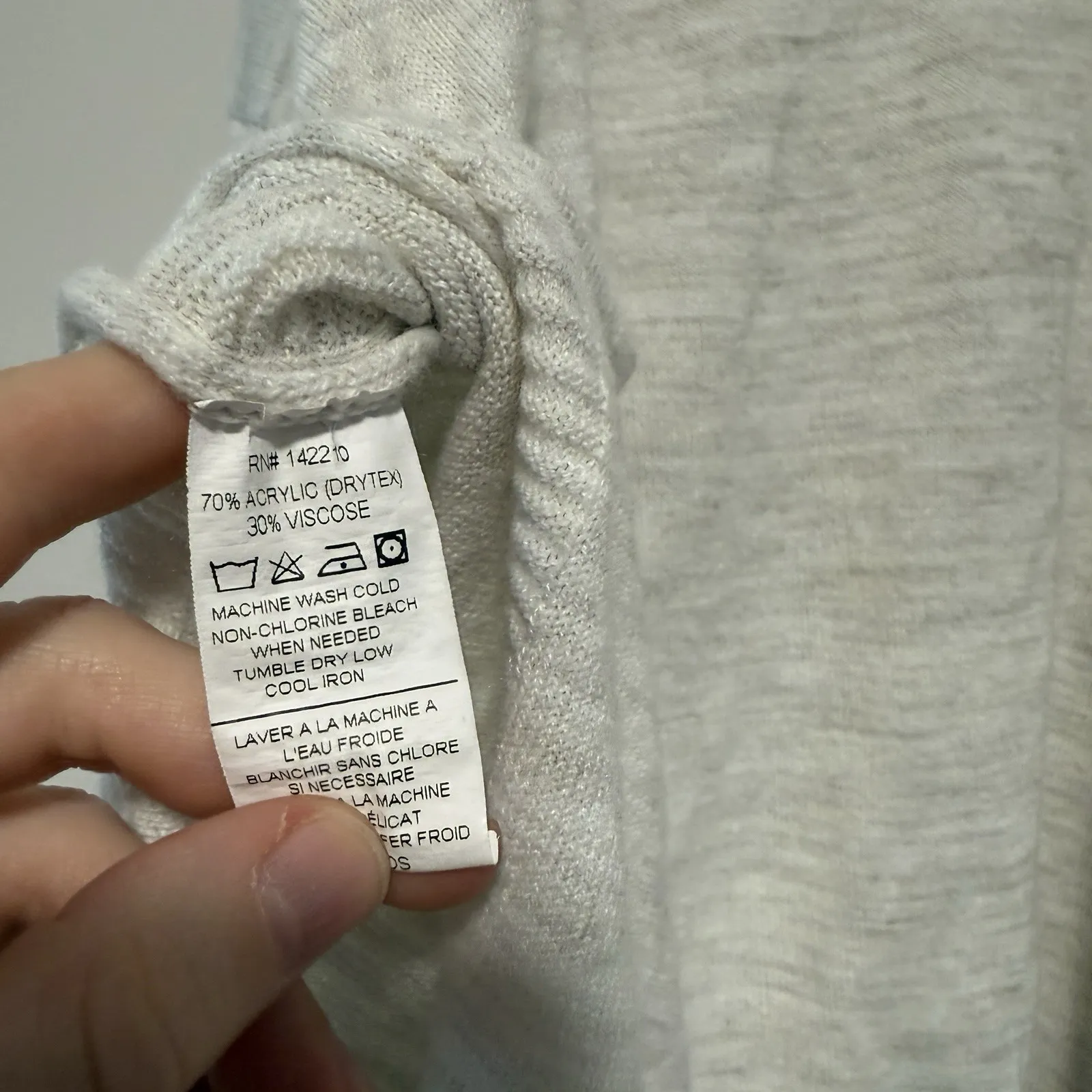 Mersea Marina Relaxed Fit Side Slit Polo Lightweight Sweater in Light Gray OS Size undefined - Image 4