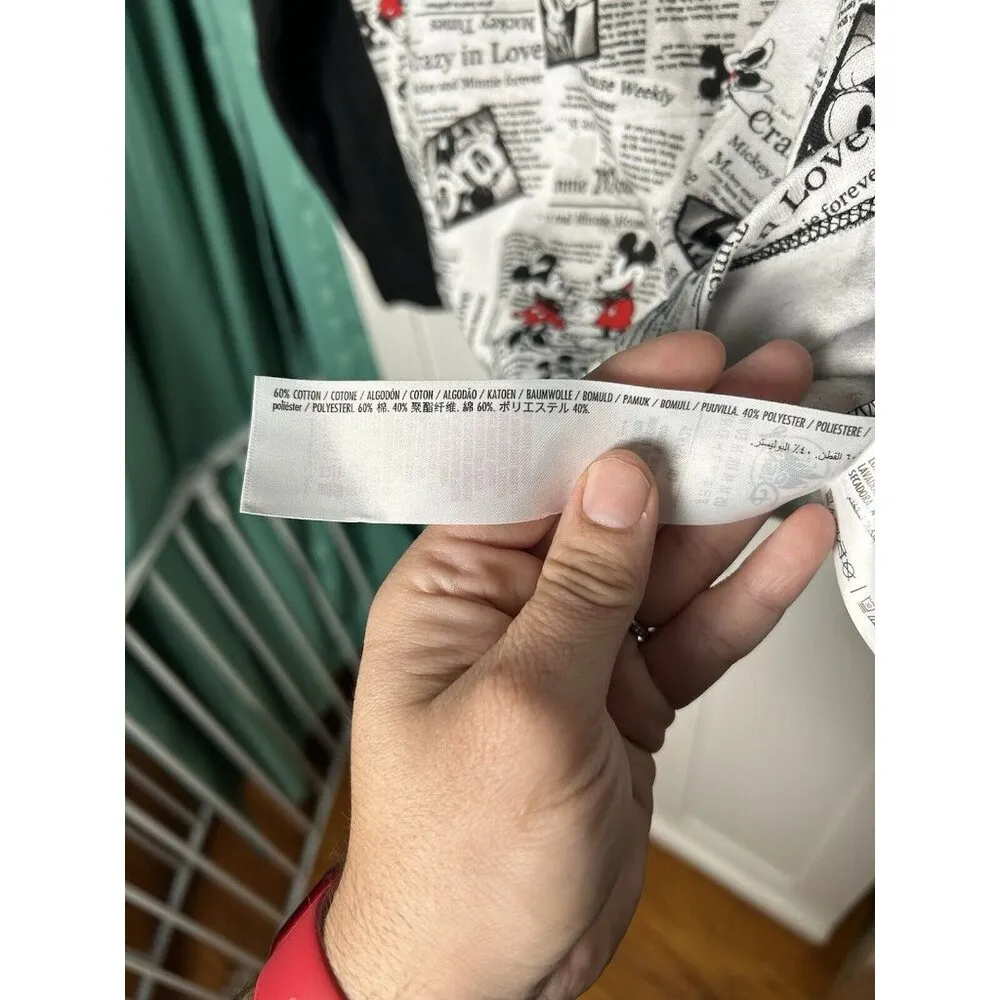 Walt Disney World Mickey & Minnie Mouse Hoodie Newsprint Hooded Sweatshirt Sz M‎ - Image 9