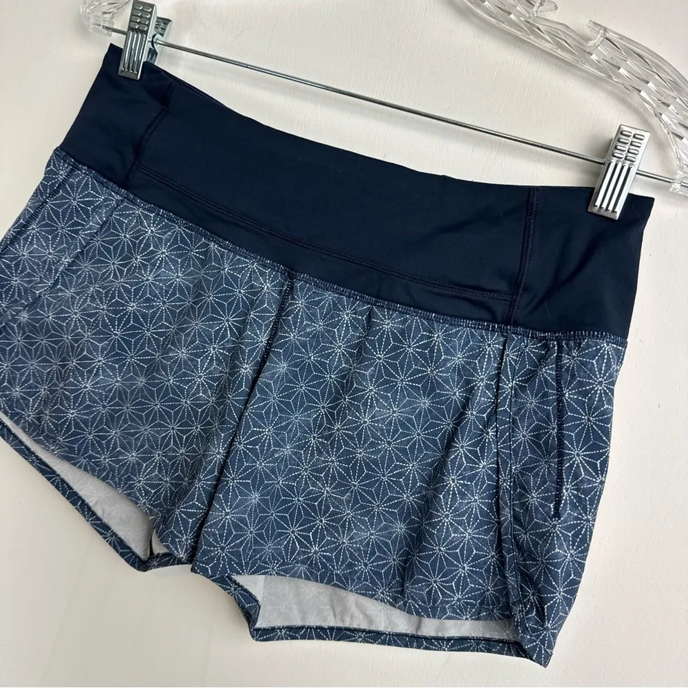 Lululemon Run Times Short Blue Swift Ultra Sz 4 Inkwell Star Print Athletic Run - Image 6