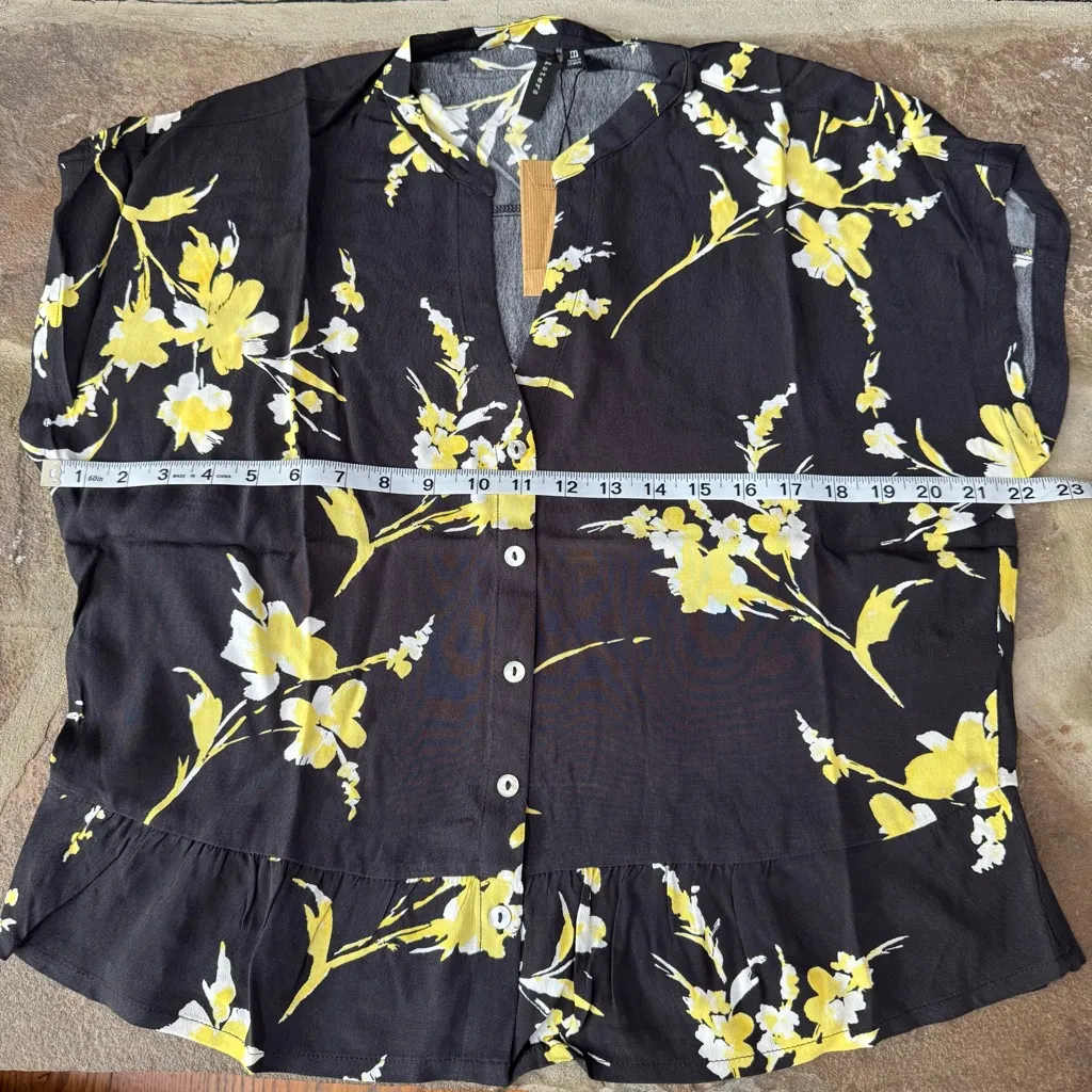 Knot Sisters Revolve Ryan Top Floral Black Yellow v neck viscose Romance print - Image 5