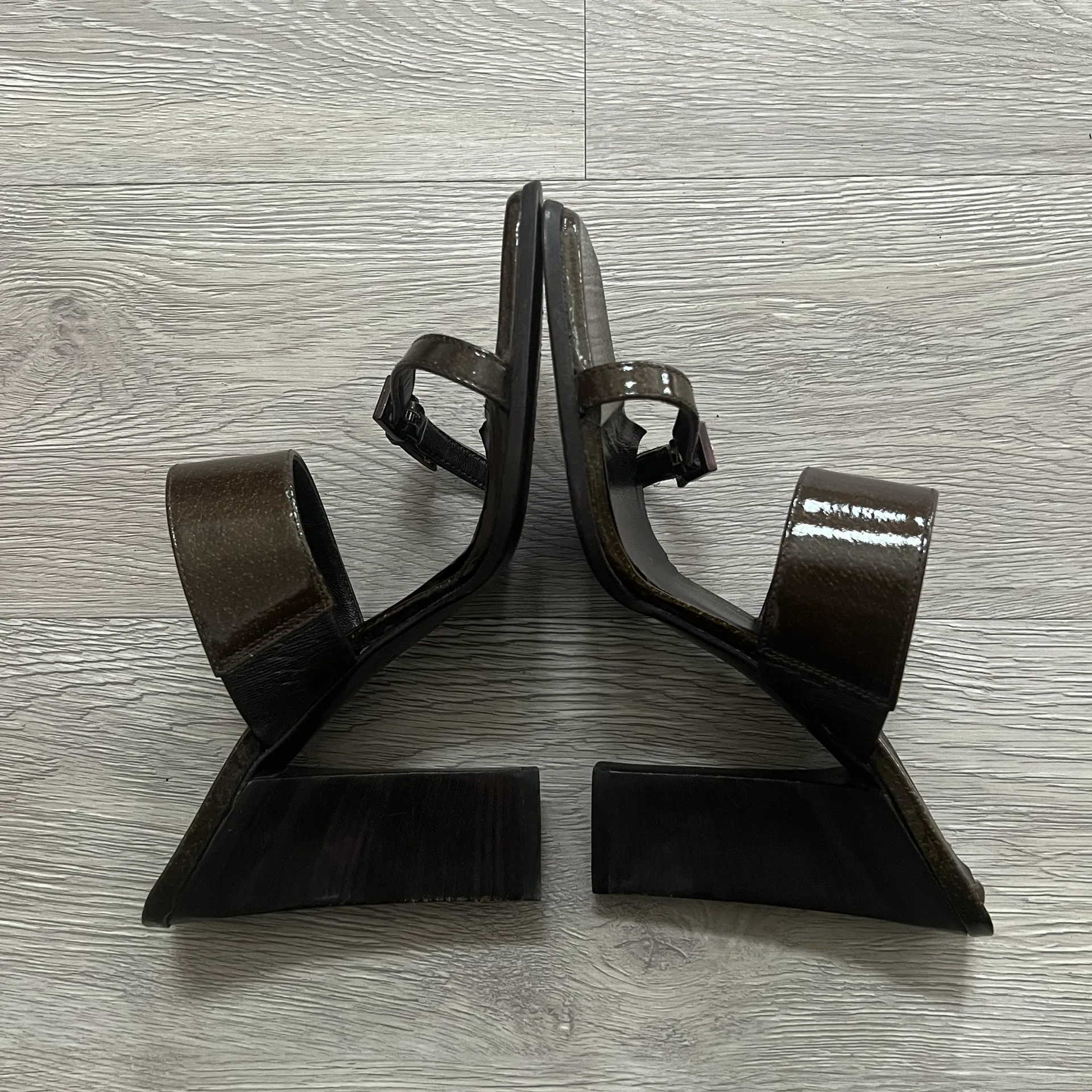 Vintage 90s Double Strap Brown Leather Block Heel Mule Sandals - Image 4