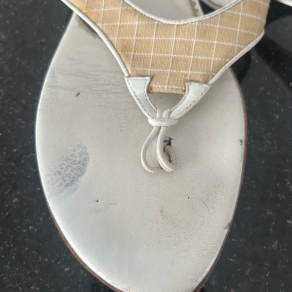 Jimmy Choo Tan and White Thong Sandals - Image 4