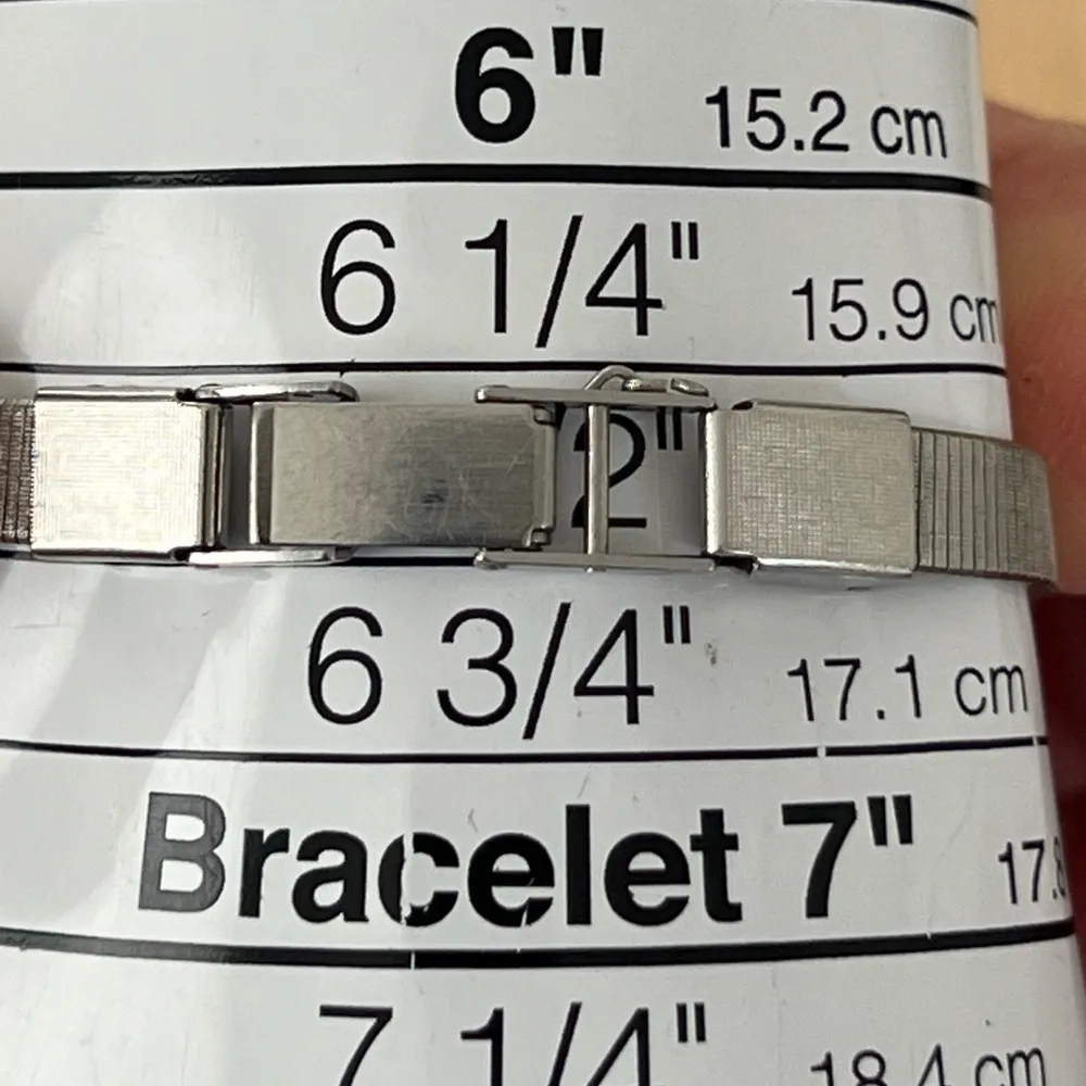 Seiko Vintage Ladies Watch Stainless Bracelet, Case, Hands, Markers, Dial - Image 12