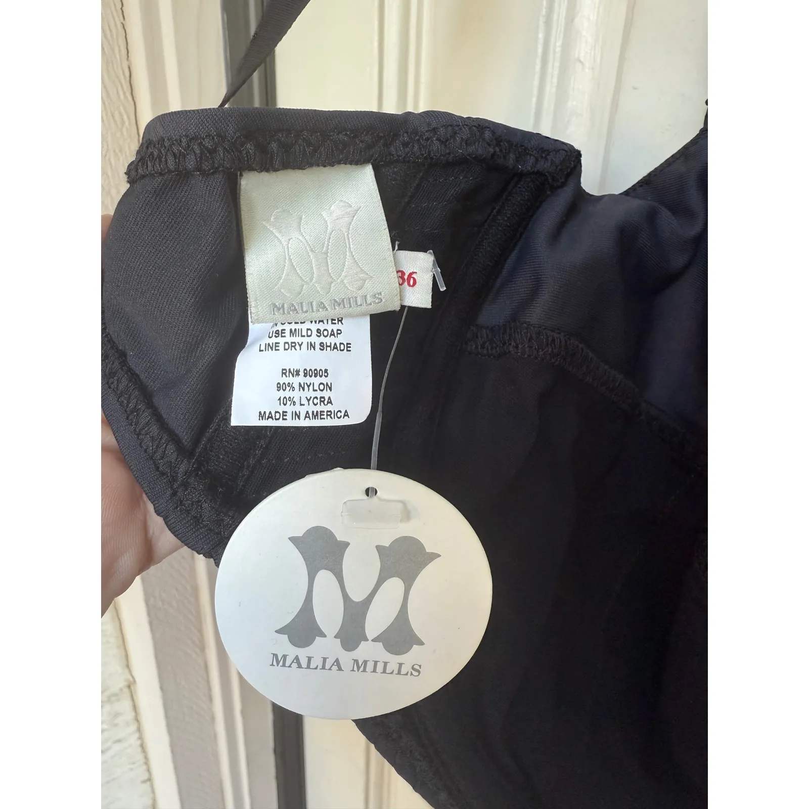 Malia Mills Gabi DD/E Black Underwire Swim Bikini Top Size 36 DD/E - Image 3