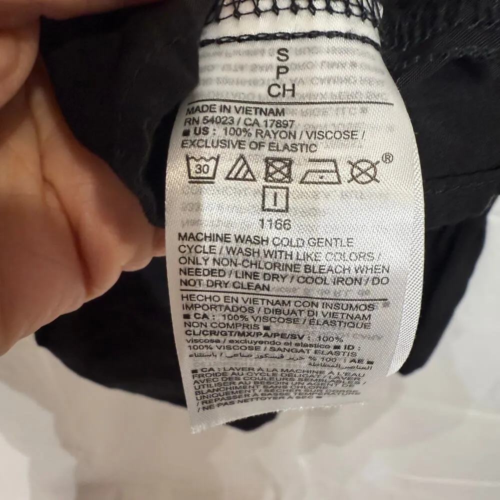 Old Navy Black Flutter-Sleeve Tiered Smocked Midi Dress Sz S - Image 6