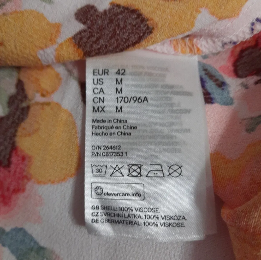 H&M  Floral Dress Medium - Image 5