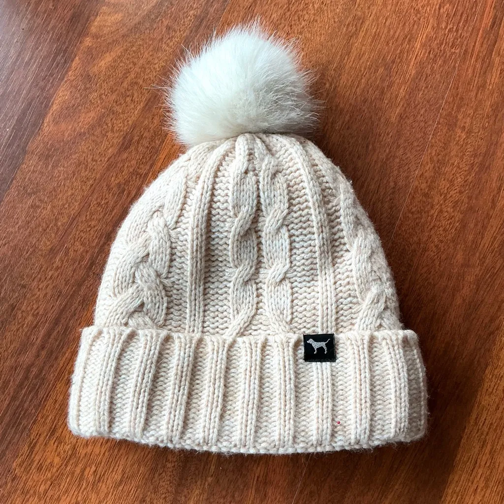 LOVELY SOFT VS PINK beanie 🩷🩷🩷 - Image 2