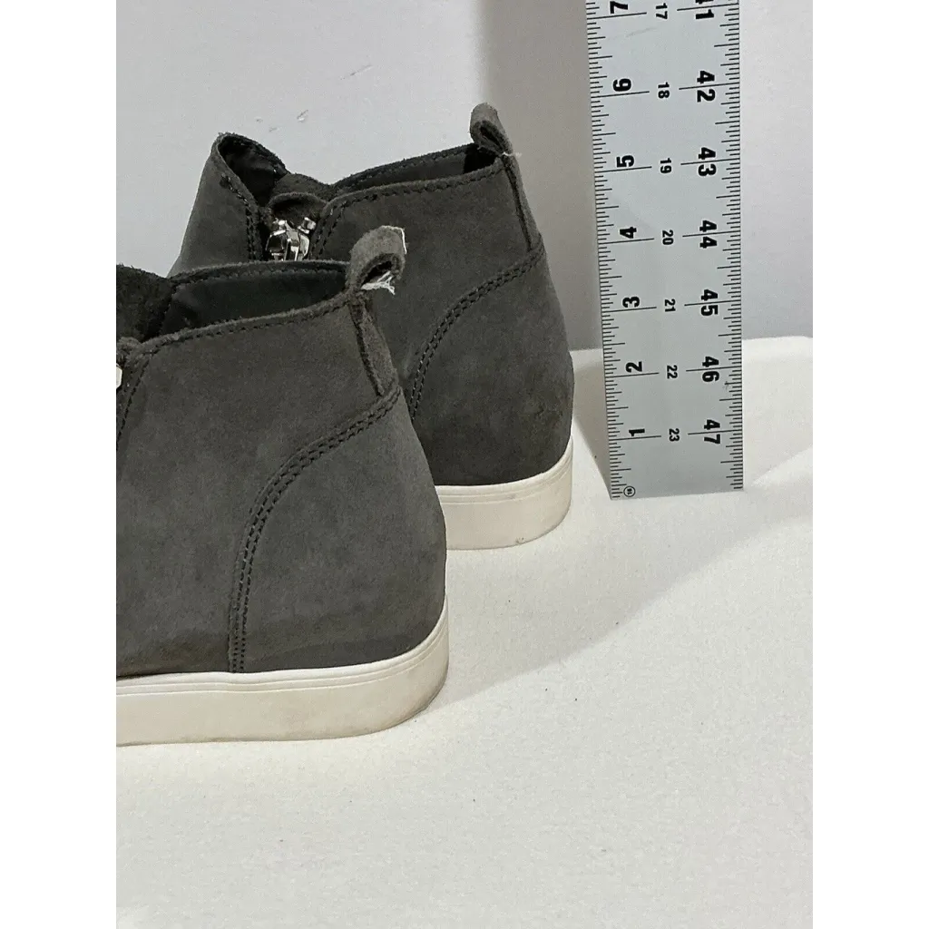 Womans Steve Madden Wedgie Size 7 Gray Suede Side Zip Wedge Sneaker - Image 4