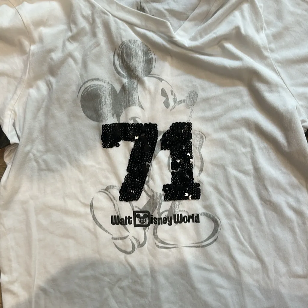 Walt Disney world Disney parks Mickey Mouse tshirt - Image 3