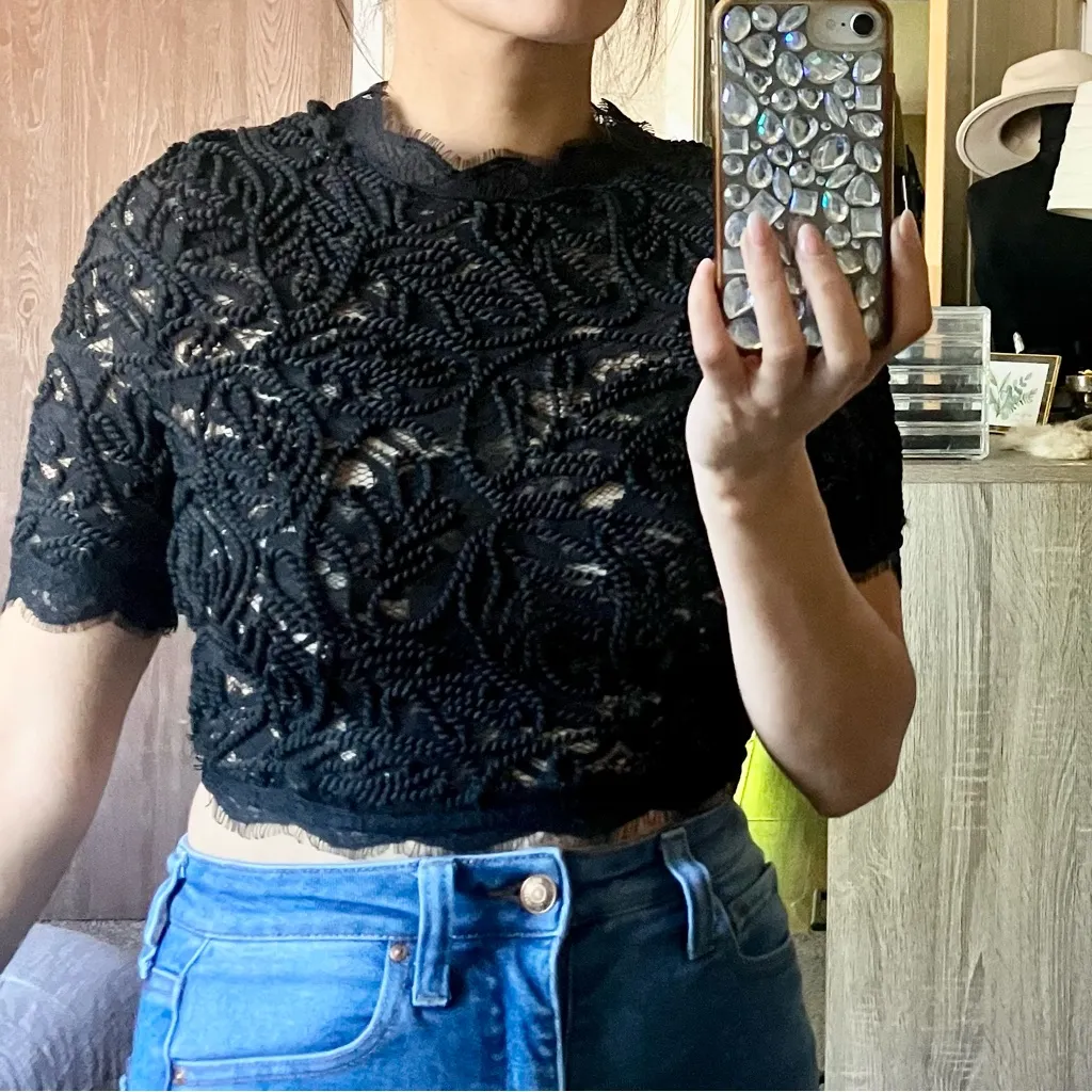 Banjul rope and lace crop top - Image 3