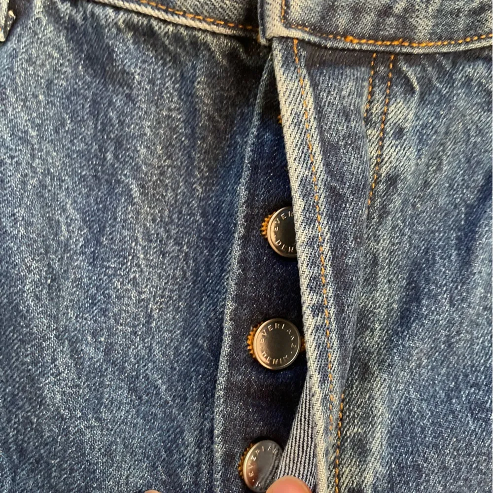 NWT Everlane Everybody Jean E7 Short - Image 2