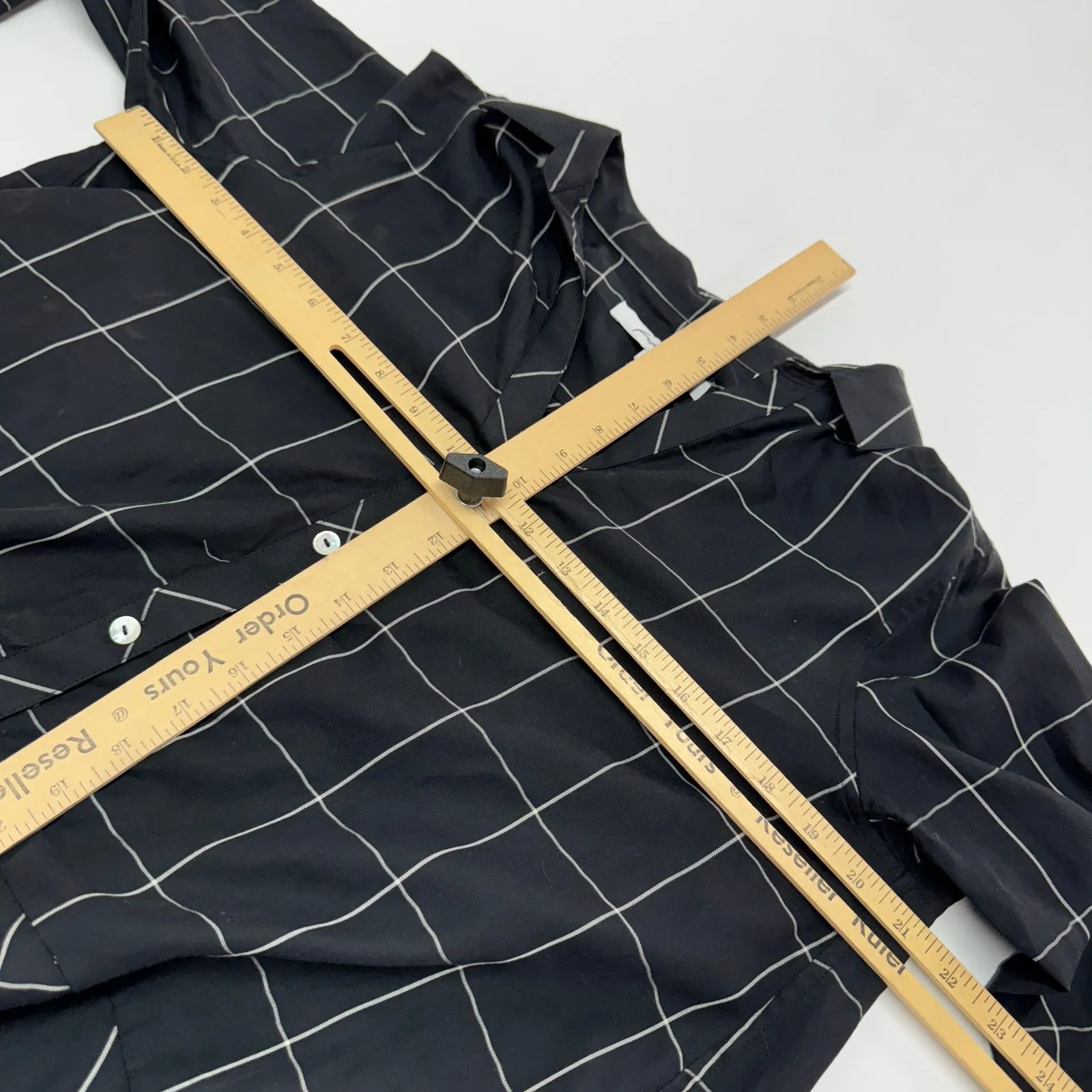 Foxcroft Shirt Womens 4 Black White Windowpane Plaid Button Down Long Sleeve Top - Image 6