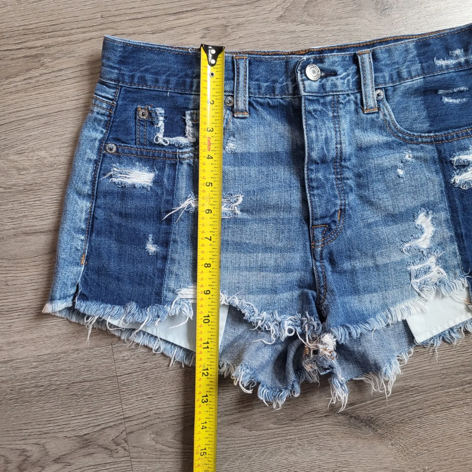 American Eagle Outfitters Vintage Hi Rise Festival Denim Shorts Distressed sz 4 - Image 7