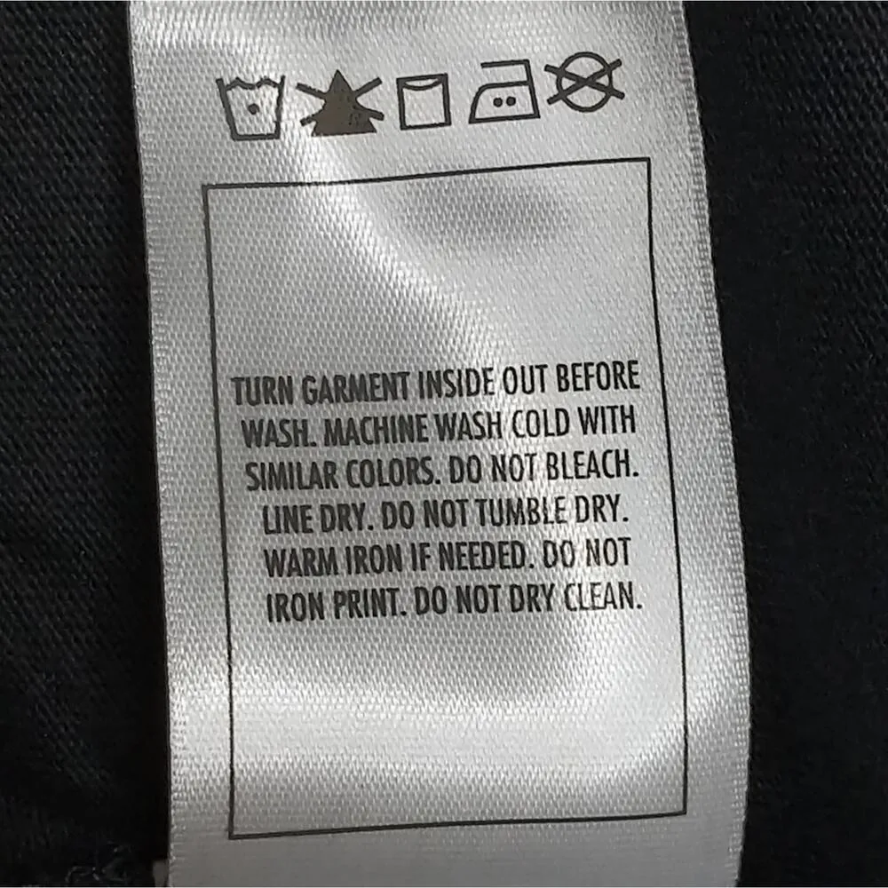 Disney Minnie Mouse Tee Shirt - Size M - NWT - Image 7