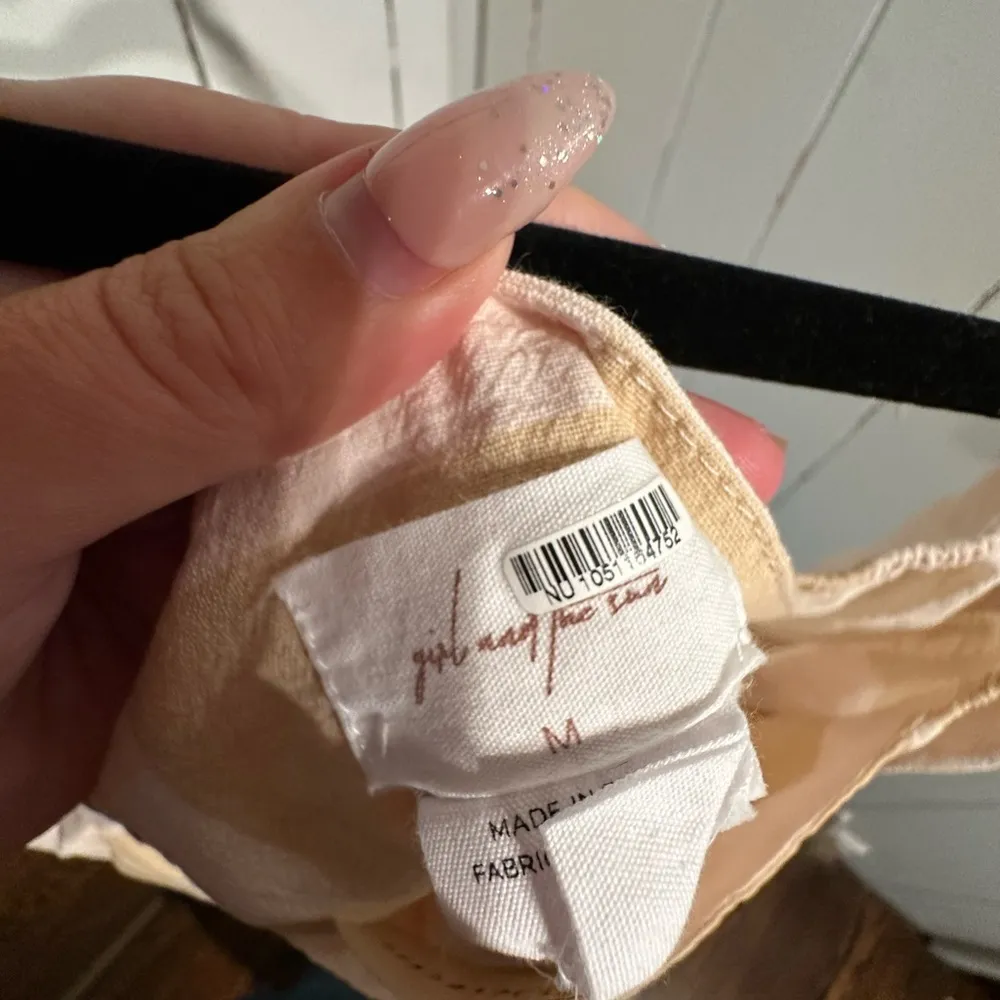 Anthropologie Beige and Tan Women's crop top puffer sleeve White Size M - Image 4