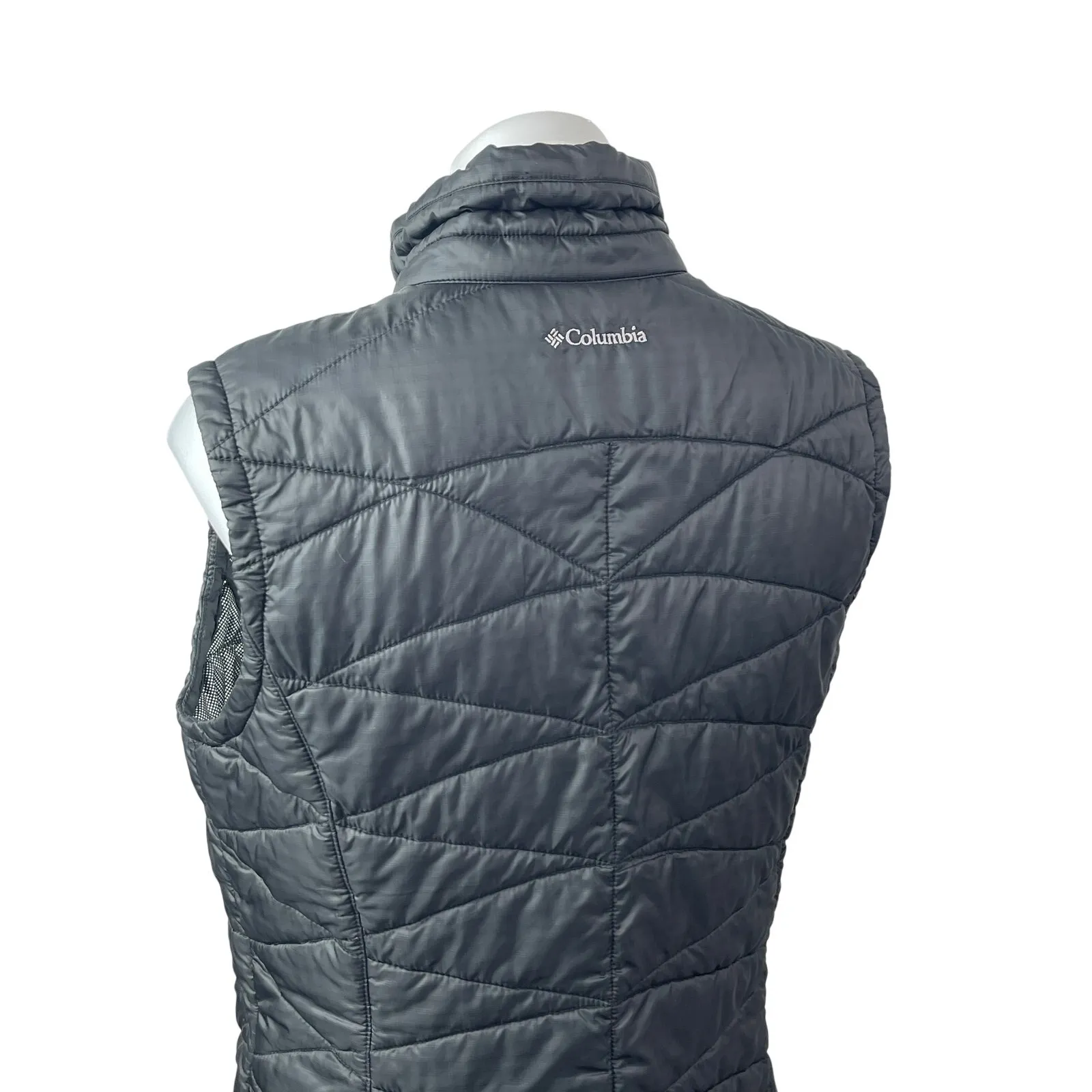 Columbia Omni-Heat Women's Black Sleeveless Puffer Quilted Vest Coat Jacket Sz M - Image 4