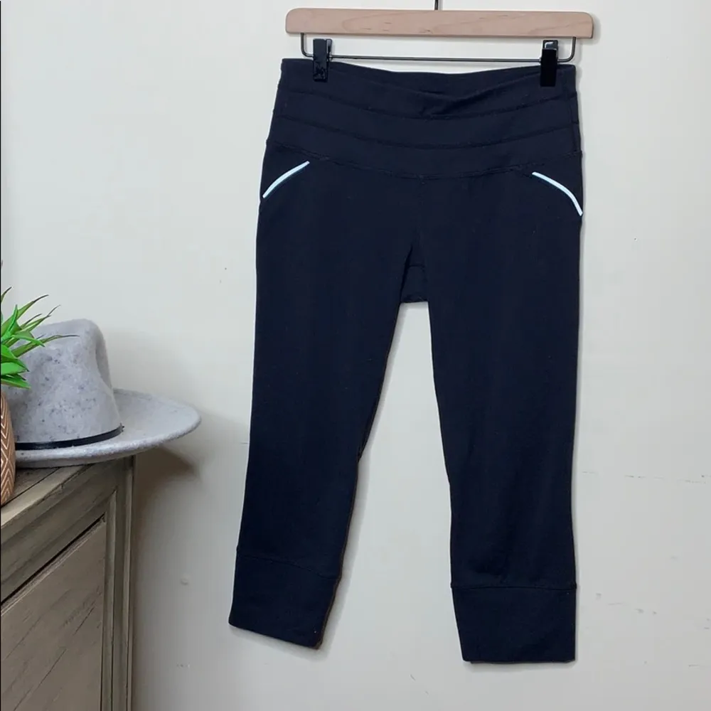 Athleta  • relay capri legging with reflective detail - Image 48