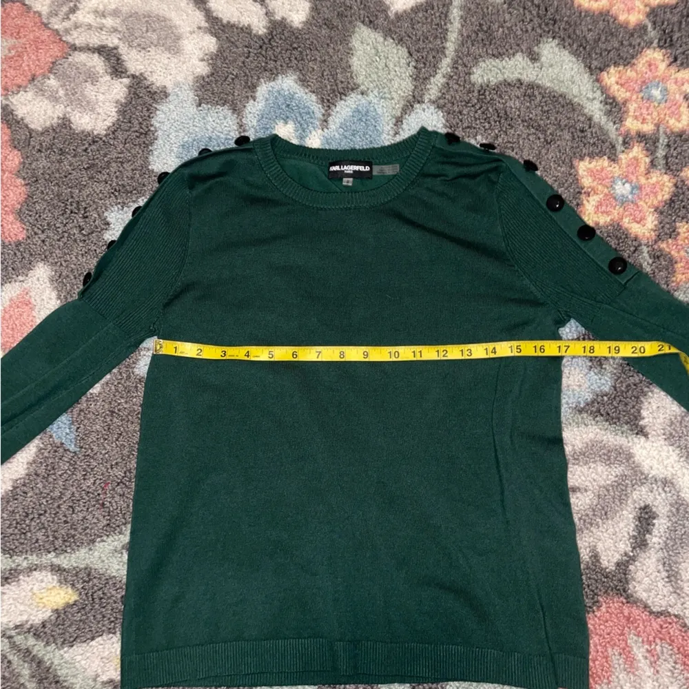 NWOT KARL LAGERFELD crewneck sweater size medium - Image 4