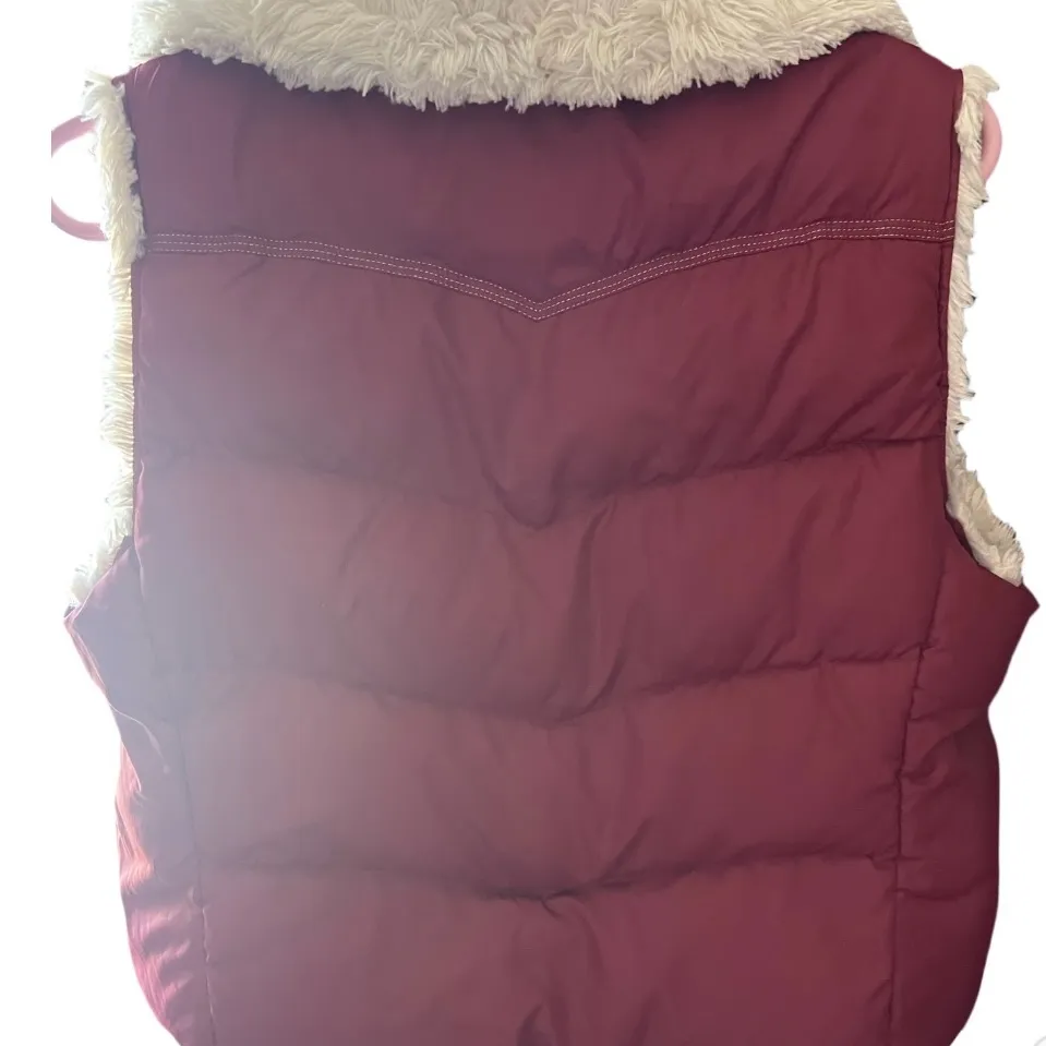 Big Chill Burgundy Puffer Vest with Cream Lining Red Size M - Image 2