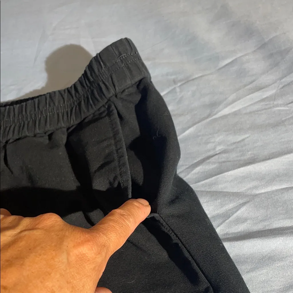 J. Crew Women's Black Athletic‎ Shorts. Size M - Image 3