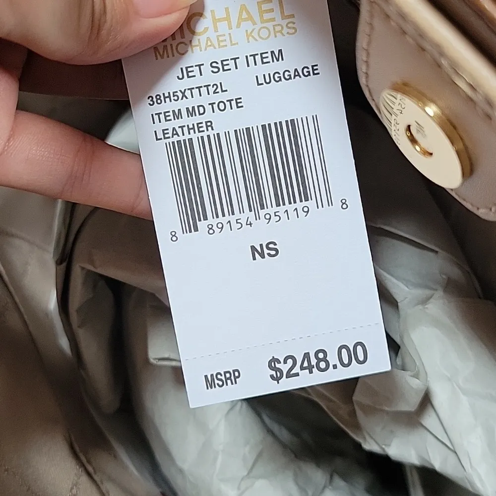 Michael Kors Jet Set Medium Tote Leather - Image 4