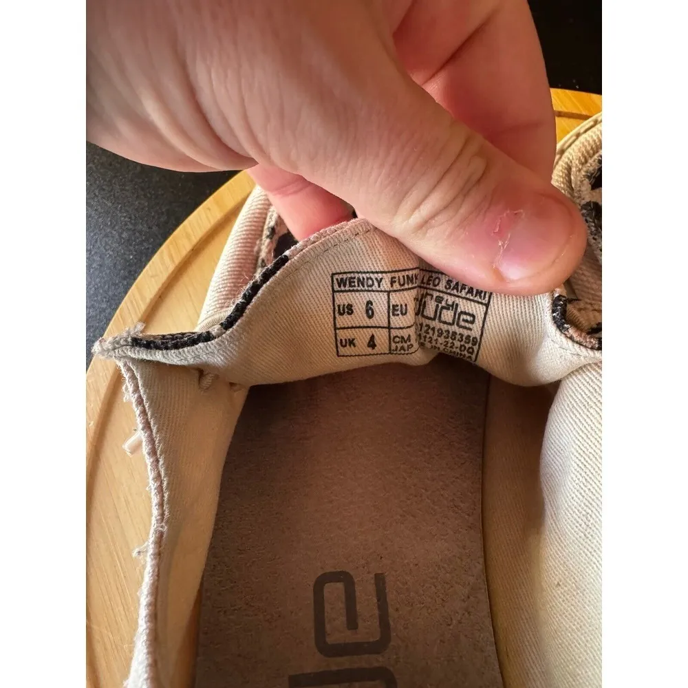 Hey Dude Wendy Woven Cheetah & Tan Slip On Shoes - Women's Size 6  EUC - Image 5