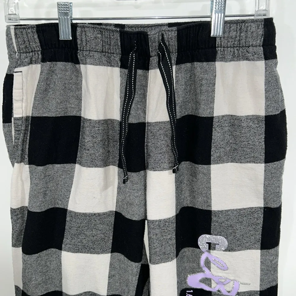 Old Navy pajama pants - Image 3