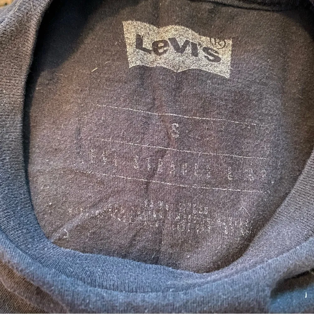 Levi’s Logo Graphic Short Sleeve Tee Black S - Image 4