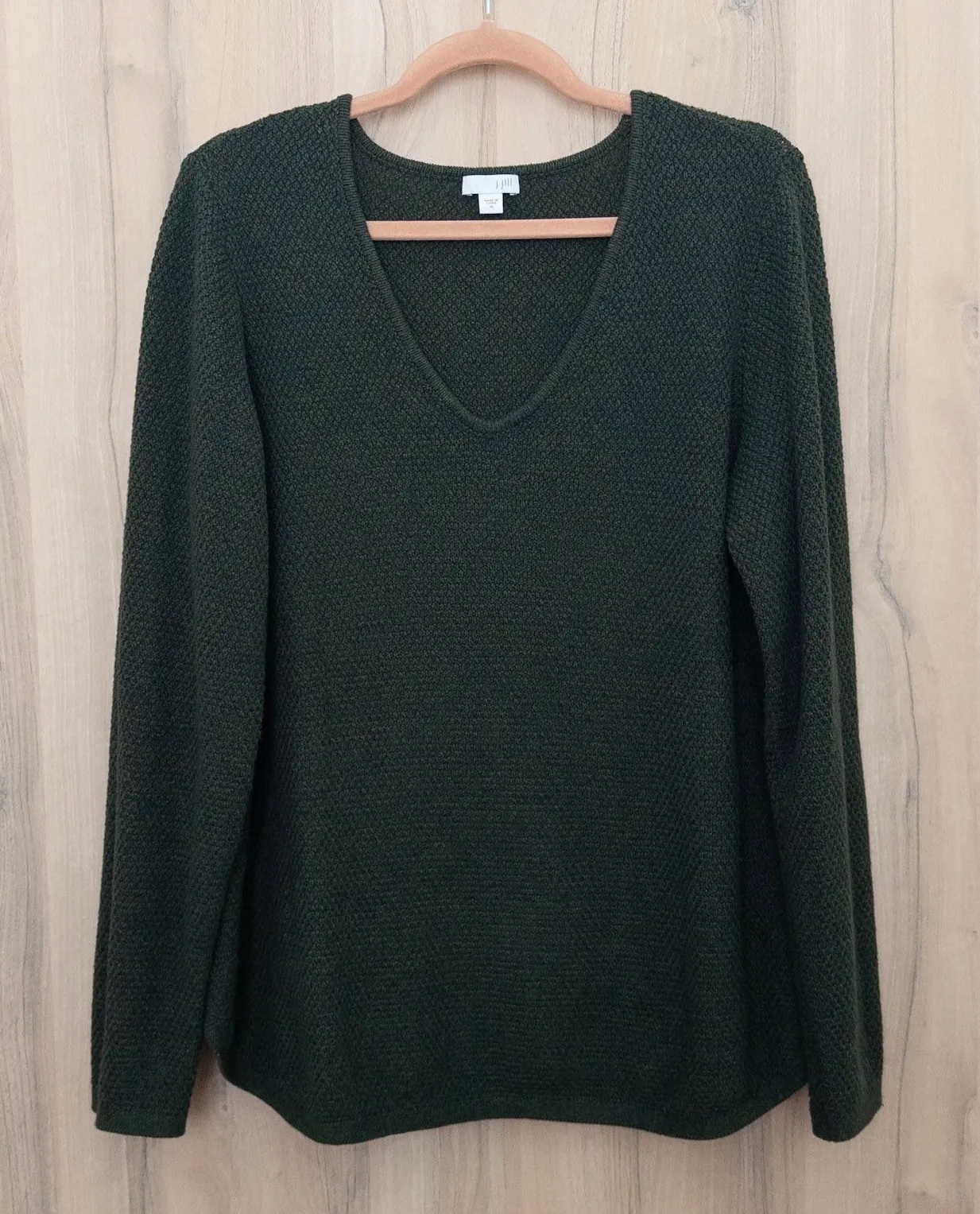 J Jill Womens Sweater Size M Forest Green V Neck Minimalist Cozy Classic Preppy Size M - Image 1
